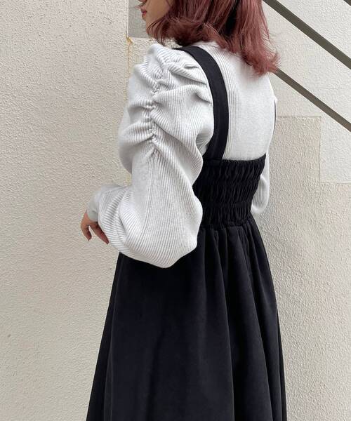 MAJESTIC LEGON（マジェスティックレゴン）の「ボリュームショルダーニット（ニット/セーター・レディース・ブラック/ベージュ/ブラウン/グレー/アイボリー・SMALL/MEDIUM）」の18枚目の写真