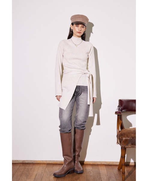 ALEXIA STAM（アリシアスタン）の「High Neck Rib Knit Top With Scarf/ハイネックリブニットトップウィズスカーフ（ニット/セーター・レディース・ブラック/ベージュ/アイボリー・FREE）」の17枚目の写真