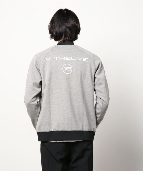 V12(ヴィ トゥエルヴ)の「LINE TOP(ブルゾン・メンズ・ブラック/グレー/ホワイト・L/M/S/XL)」の13枚目の写真