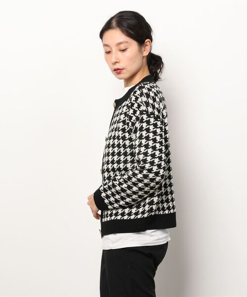 Figments（フィグメンツ）の「千鳥柄ラウンドネックカーディガン（カーディガン/ボレロ・レディース・ブラック/オフホワイト/グリーン・FREE）」の17枚目の写真
