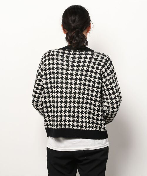 Figments（フィグメンツ）の「千鳥柄ラウンドネックカーディガン（カーディガン/ボレロ・レディース・ブラック/オフホワイト/グリーン・FREE）」の18枚目の写真