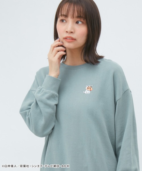 Honeys(ハニーズ)の「クレヨンしんちゃん/トレーナー(スウェット・レディース・グリーン系その他/杢グレー/ブルー系その他/ブラック/アイボリー・M/LL/L/SS/S)」の22枚目の写真