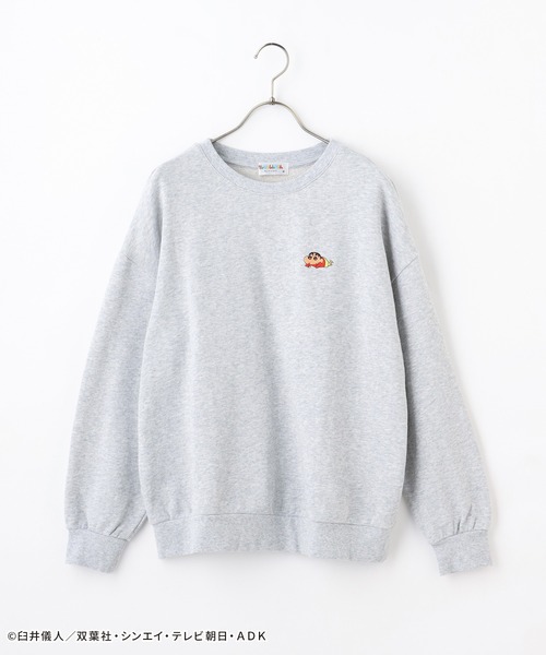 Honeys(ハニーズ)の「クレヨンしんちゃん/トレーナー(スウェット・レディース・グリーン系その他/杢グレー/ブルー系その他/ブラック/アイボリー・M/LL/L/SS/S)」の18枚目の写真