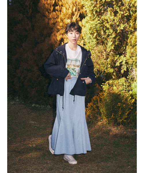 earth music&ecology（アースミュージックアンドエコロジー）の「デニムヘムフレアスカート*（デニムスカート・レディース・インディゴブルー/ライトインディゴブルー・FREE）」の7枚目の写真