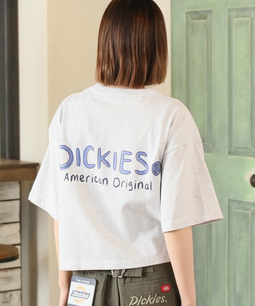 ALWAYS GOOD TIME(オルウェイズグッドタイム)の「【DICKIES/ディッキーズ】グラフィックデザインプリント クロップドTシャツ(Tシャツ/カットソー・レディース・オレンジ/ホワイト系その他/イエロー/ブラック/ホワイト/ブルー・M/L)」の3枚目の写真