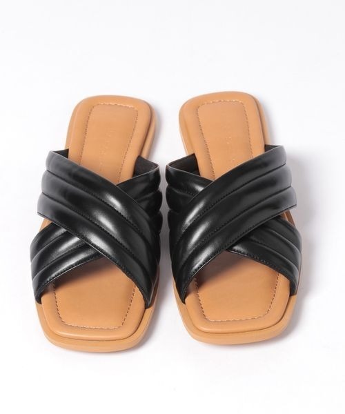 LOWRYS FARM（ローリーズファーム）の「プックリクロスサンダル 268481（サンダル・レディース・ブラック/ベージュ・MEDIUM/LARGE）」の5枚目の写真