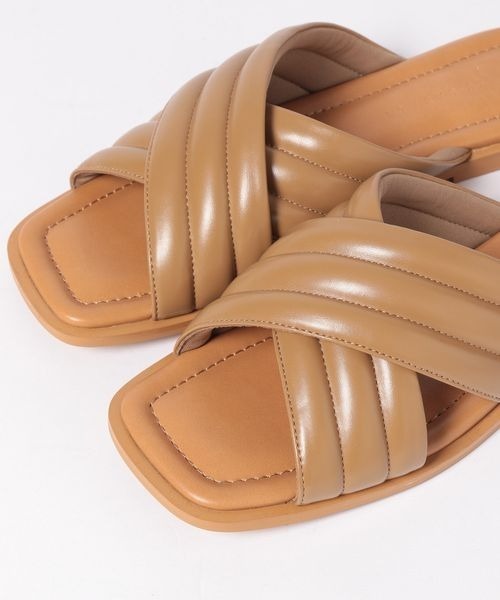 LOWRYS FARM（ローリーズファーム）の「プックリクロスサンダル 268481（サンダル・レディース・ブラック/ベージュ・MEDIUM/LARGE）」の10枚目の写真