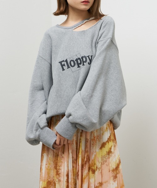 Lui's（ルイス）の「FLOPPYプリントダメージ裏毛プルオーバー（スウェット・レディース・ネイビー/グレー/オフホワイト・FREE）」の2枚目の写真