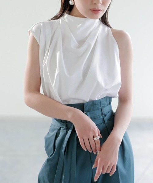 anuans（アニュアンス）の「ダブルベルトハイウエストワイドパンツ（スラックス・レディース・ホワイト/ブルー・SMALL/MEDIUM）」の16枚目の写真