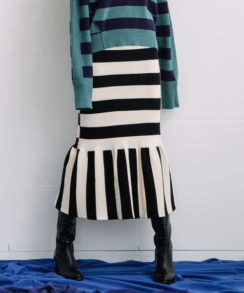 ワイドボーダーニットスカート スカート Aila スカート Aula スカート Aila アウラアイラ のファッション 新製品 激安