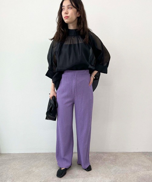 toucher du brise（トゥシェドブリーズ）の「【ウエストゴムで楽チン】プリーツパンツ（その他パンツ・レディース・ブラック/グリーン/パープル/オレンジ/ブルー/ピンク・M）」の4枚目の写真