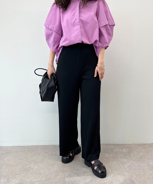 toucher du brise（トゥシェドブリーズ）の「【ウエストゴムで楽チン】プリーツパンツ（その他パンツ・レディース・ブラック/グリーン/パープル/オレンジ/ブルー/ピンク・M）」の2枚目の写真