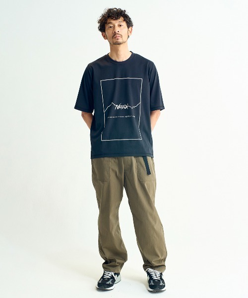 NANGA（ナンガ）の「DRY MIX FRAME LOGO TEE/ドライミックス フレームロゴ ティー（Tシャツ/カットソー・メンズ・ホワイト/ブラック/グレー/マスタード・S/M/L/XL）」の16枚目の写真