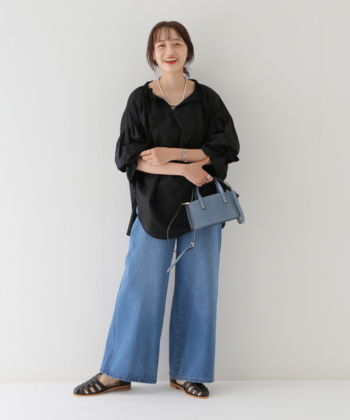 B.C STOCK(ベーセーストック)の「キャンディースリーブ ブラウス(シャツ/ブラウス・レディース・グリーン/ブラック/ホワイト・FREE)」の4枚目の写真