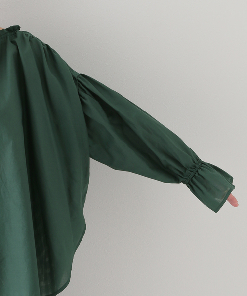 B.C STOCK(ベーセーストック)の「キャンディースリーブ ブラウス(シャツ/ブラウス・レディース・グリーン/ブラック/ホワイト・FREE)」の15枚目の写真