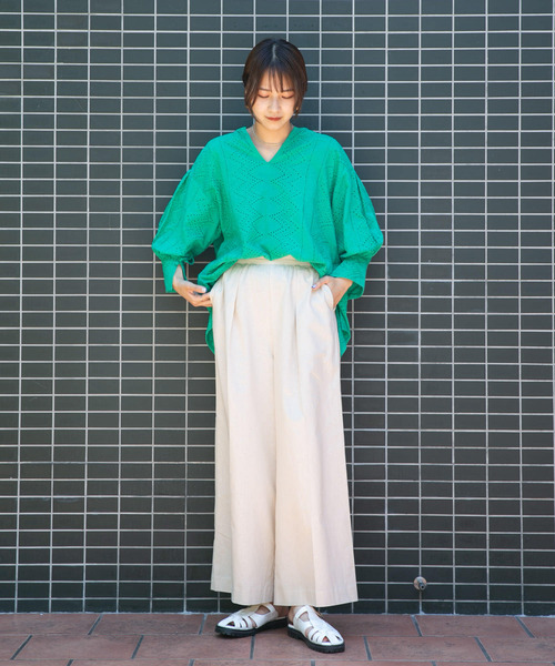 KBF（ケイビーエフ）の「ワイドシルエットリネンパンツ（その他