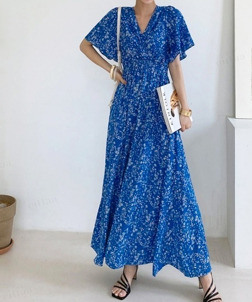 Dalfwin（ダールフィン）の「小花柄カシュクールバックリボンロング丈ワンピース（ワンピース・レディース・アイボリー/ブラック/ブルー・FREE）」の11枚目の写真