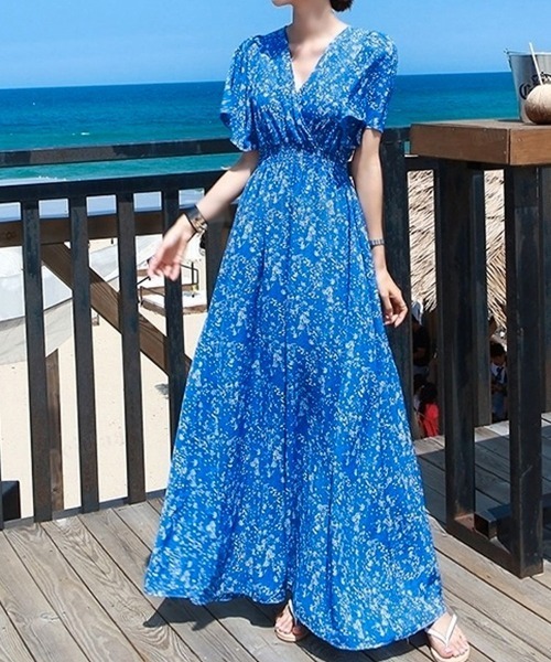 Dalfwin（ダールフィン）の「小花柄カシュクールバックリボンロング丈ワンピース（ワンピース・レディース・アイボリー/ブラック/ブルー・FREE）」の13枚目の写真