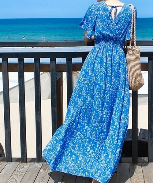 Dalfwin（ダールフィン）の「小花柄カシュクールバックリボンロング丈ワンピース（ワンピース・レディース・アイボリー/ブラック/ブルー・FREE）」の15枚目の写真