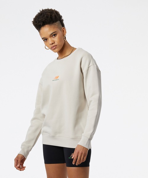 NEW BALANCE（ニューバランス）の「NB Athletics Artist Pack スウェットクルー（スウェット・レディース・ブラック/ベージュ・SMALL/MEDIUM/LARGE）」の9枚目の写真