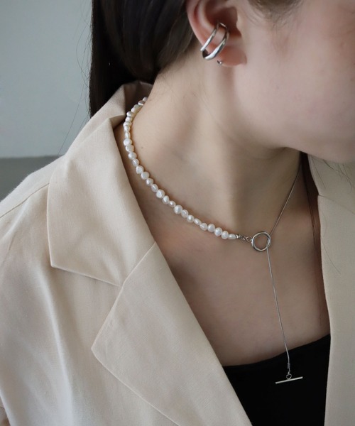 cheriella（シェリエラ）の「【cheriella】バロックパールネックレス（ネックレス・レディース・シルバー/ゴールド・FREE）」の3枚目の写真