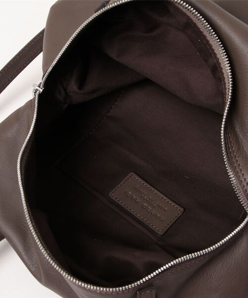 marco masi（マルコマージ）の「【MARCO MASI】シンプルボストン（ボストンバッグ・レディース・グレー/オレンジ/ベージュ系その他・FREE）」の7枚目の写真