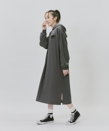 【CAMP7】エンボスパーカーワンピース