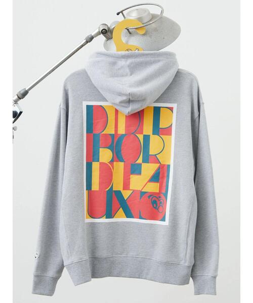 CRAFT STANDARD BOUTIQUE(クラフトスタンダードブティック)の「ddp RETROARTスウェットパーカ_Richard *(パーカー・メンズ・グレー・L/M)」の4枚目の写真