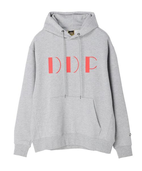 CRAFT STANDARD BOUTIQUE(クラフトスタンダードブティック)の「ddp RETROARTスウェットパーカ_Richard *(パーカー・メンズ・グレー・L/M)」の10枚目の写真