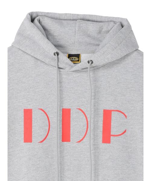 CRAFT STANDARD BOUTIQUE(クラフトスタンダードブティック)の「ddp RETROARTスウェットパーカ_Richard *(パーカー・メンズ・グレー・L/M)」の12枚目の写真