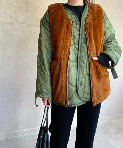 ECRIRE(エクリール)の「【miho.a.nicoコラボ】リバーシブルファーベスト(ベスト・レディース・ブラック/ブラウン・M/L)」の2枚目の写真