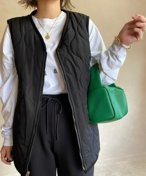 ECRIRE(エクリール)の「【miho.a.nicoコラボ】リバーシブルファーベスト(ベスト・レディース・ブラック/ブラウン・M/L)」の11枚目の写真