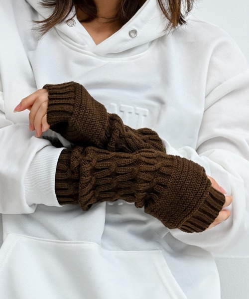 セール】ケーブル編みニットアームウォーマー（アームカバー）｜Alite