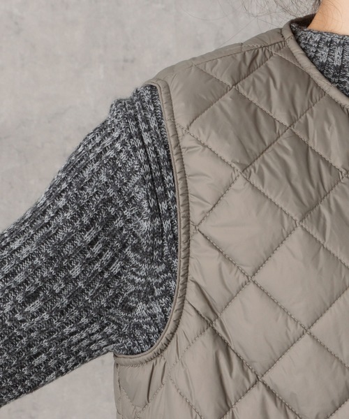 NAVY(ネイビー)の「20Dナイロンチュニック丈キルト中綿ベスト(ベスト・レディース・ピンク/ブラウン/ブラック・M/L)」の10枚目の写真