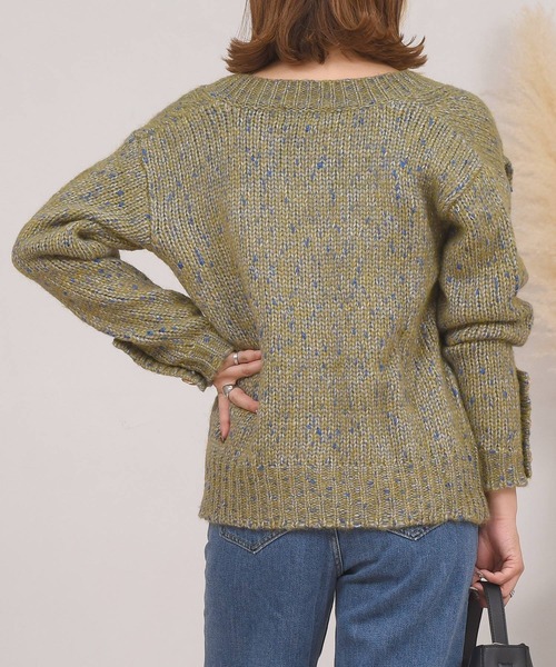 DAY CLOSET（デイ クローゼット）の「レディース レトロ金釦リブミックスニットカーディガン（カーディガン/ボレロ・レディース・グリーン/ピンク・ONE SIZE）」の4枚目の写真