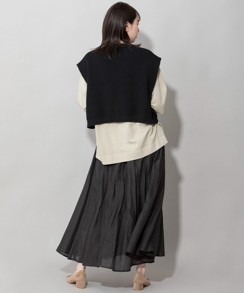 Munich（ミューニック）の「7GG変形畦編みニットジレ（ベスト・レディース・レッド/ブラック/モカ/ライトベージュ・FREE）」の20枚目の写真