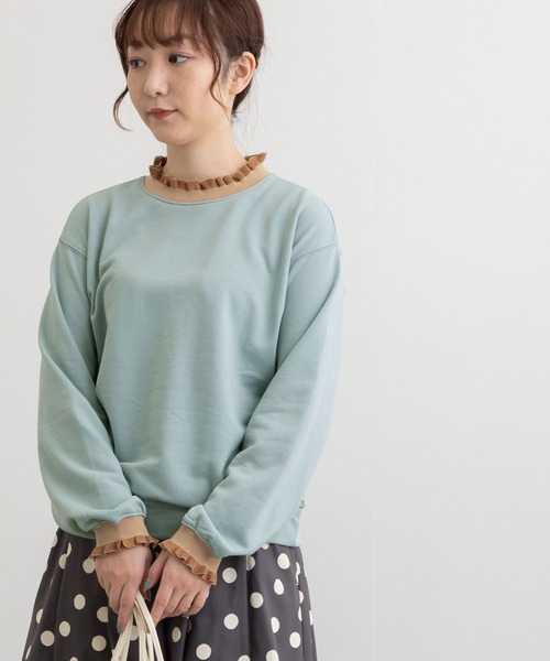 POU DOU DOU(プードゥドゥ)の「リブニットフリル裏毛プルオーバー(Tシャツ/カットソー・レディース・ダークグレー/アイボリー/ベージュ/ライトブルー・3)」の7枚目の写真