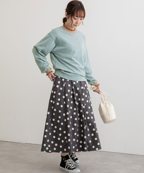POU DOU DOU(プードゥドゥ)の「リブニットフリル裏毛プルオーバー(Tシャツ/カットソー・レディース・ダークグレー/アイボリー/ベージュ/ライトブルー・3)」の9枚目の写真