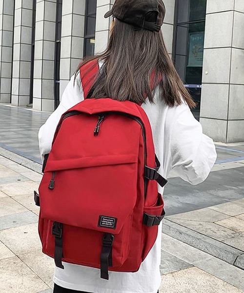 florist(フローリスト)の「【2size展開】【A4収納可】ユニセックス多機能フラップデザインリュックサック/バックパック(バックパック/リュック・レディース・ブラック系2/ブルー系2/ホワイト系2/ブラック系1/レッド系2/ホワイト系1/レッド系1/ブルー系1・M/L)」の8枚目の写真