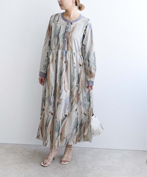 Eimee Law(エイミーロウ)の「マーブルオイルペイントptドレス(ワンピース・レディース・ライトグレー/ベージュ・38)」の20枚目の写真