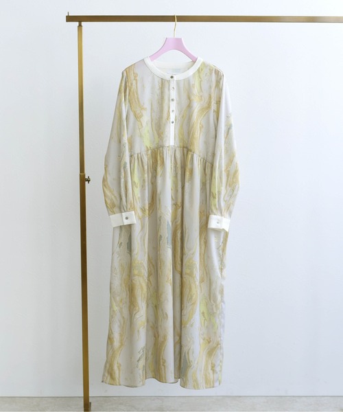 Eimee Law(エイミーロウ)の「マーブルオイルペイントptドレス(ワンピース・レディース・ライトグレー/ベージュ・38)」の8枚目の写真