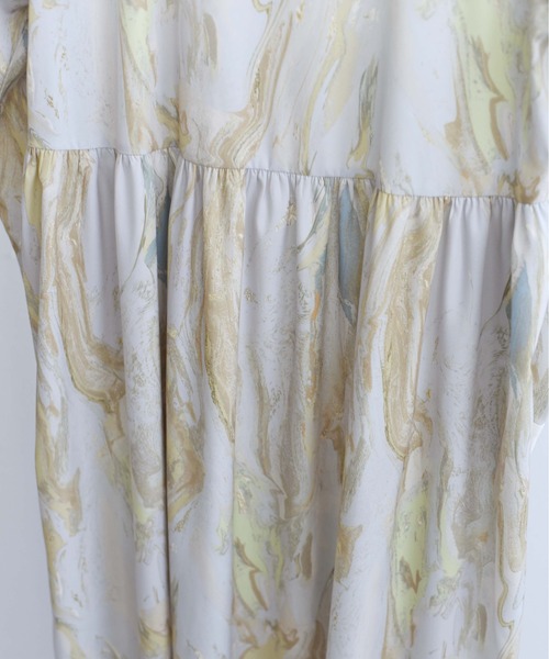 Eimee Law(エイミーロウ)の「マーブルオイルペイントptドレス(ワンピース・レディース・ライトグレー/ベージュ・38)」の12枚目の写真