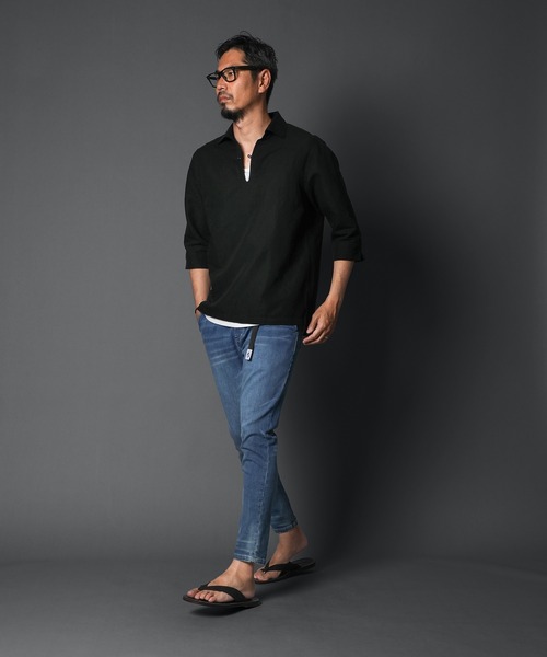 The DUFFER of ST.GEORGE(ザダファーオブセントジョージ)の「LINEN BLEND 3Q SKIPPER SHIRT:綿麻素材 7分袖 スキッパーシャツ(シャツ/ブラウス・メンズ・ブラック/カーキ/ホワイト/ネイビー・SMALL/MEDIUM/LARGE/X-LARGE)」の8枚目の写真