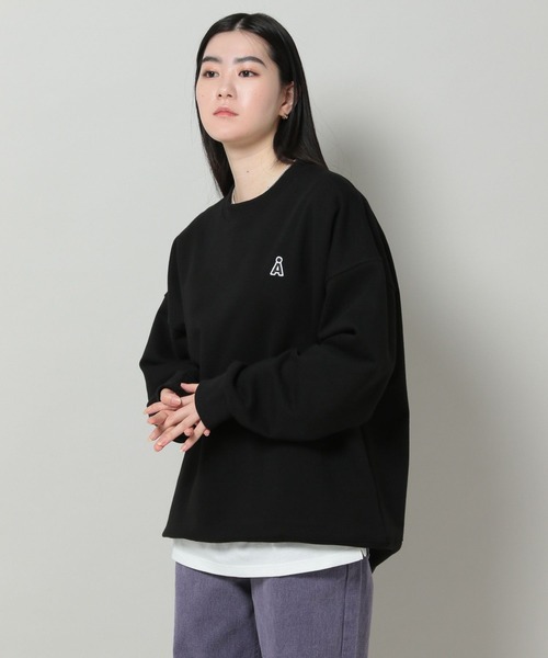 ALAND(エーランド)の「【UNISEX】ALAND/スモールロゴプルオーバー(ウラケ) 2184074(スウェット・レディース・ブラック/アイボリー/ネイビー・MEDIUM/LARGE)」の5枚目の写真