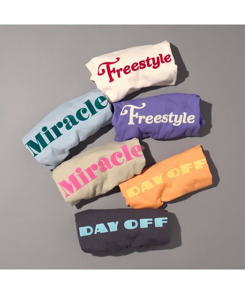 BREEZE（ブリーズ）の「スタンダードロゴTシャツ（Tシャツ/カットソー・キッズ・オフホワイト/オレンジ/チャコール/ベージュ/サックスブルー/パープル・80/130/120/100/140/110/90）」の11枚目の写真