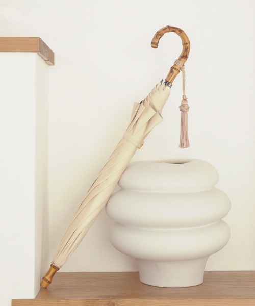 utatane（ウタタネ）の「日傘 完全遮光100％ 晴雨兼用 竹ハンドル ニュアンスカラー（長傘・レディース・ダークインディゴブルー/セージグリーン/テラコッタ/ダークグレー/アーミー/クリーム/コーラルピンク/ターコイズブルー・FREE）」の4枚目の写真