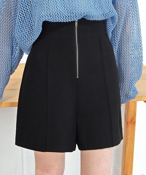 tiptop(ティップトップ)の「【2サイズ展開】フロントジップハイウェストショートパンツ【web限定Sサイズあり】(その他パンツ・レディース・アイボリー/ブラック/チャコールグレー・S/M)」の11枚目の写真