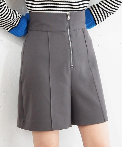 tiptop(ティップトップ)の「【2サイズ展開】フロントジップハイウェストショートパンツ【web限定Sサイズあり】(その他パンツ・レディース・アイボリー/ブラック/チャコールグレー・S/M)」の16枚目の写真