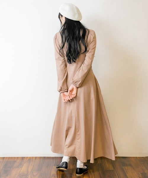 atONE（アットワン）の「atONE フレアボリュームカットソーワンピース（ワンピース・レディース・チャコールグレー/ブラック/モカ・F）」の20枚目の写真