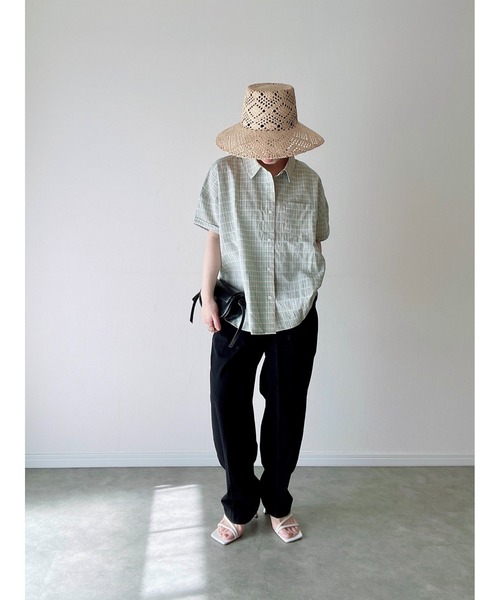 Yucca(ユッカ)の「チェック柄シャツ (MEKKE 低身長向け)(シャツ/ブラウス・レディース・グリーン/ブラック・FREE)」の1枚目の写真